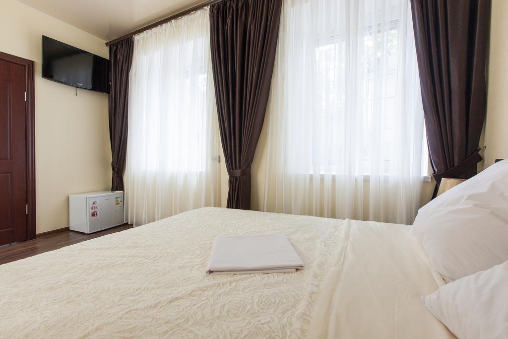 Hotel Cristal Odessa Rum bild